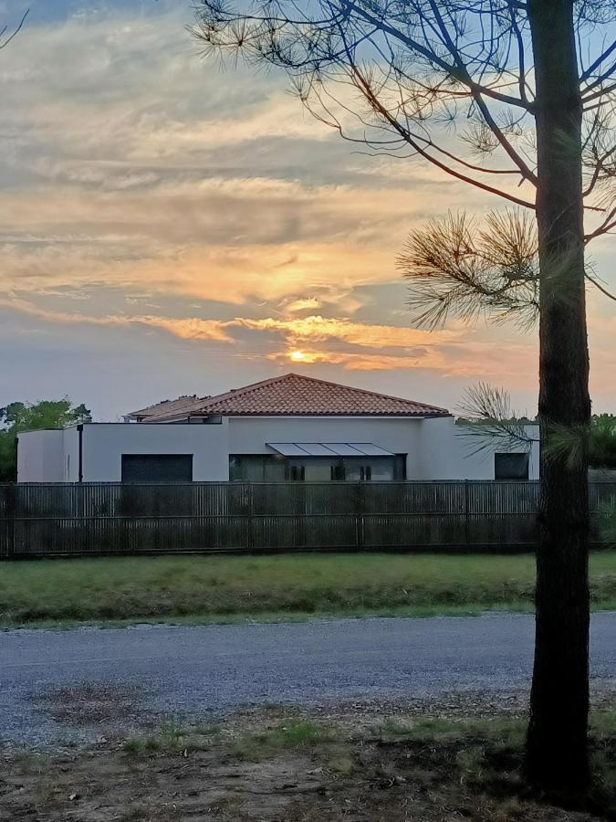 Suite Privative De 28M2 Climatisee, Proche Plage Et Commerces Audenge Zewnętrze zdjęcie