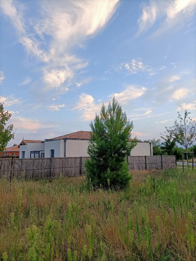 Suite Privative De 28M2 Climatisee, Proche Plage Et Commerces Audenge Zewnętrze zdjęcie